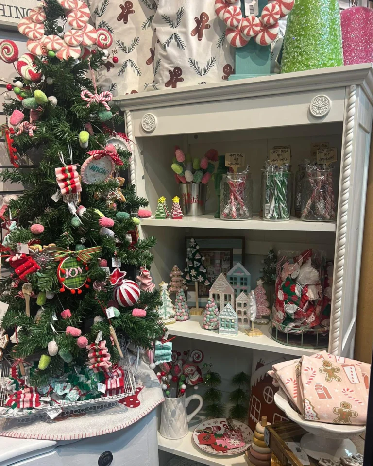 Funky Junk Dec 25 Monthly Special